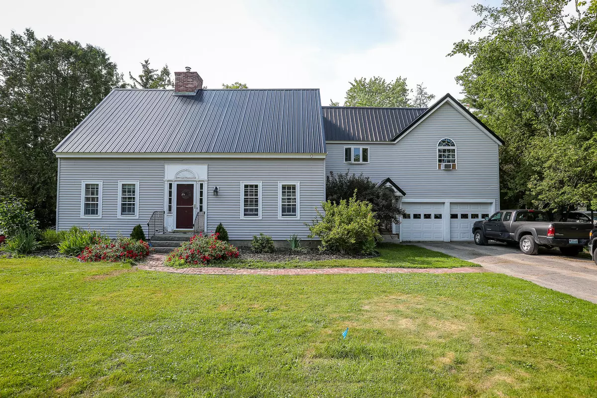 Orono, ME 04473,21 College HTS