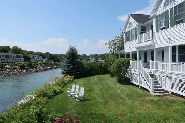 Ogunquit, ME 03907,12 Harbor LN