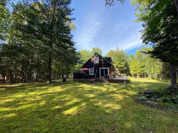 Kingfield, ME 04947,45 Indian Stream RD