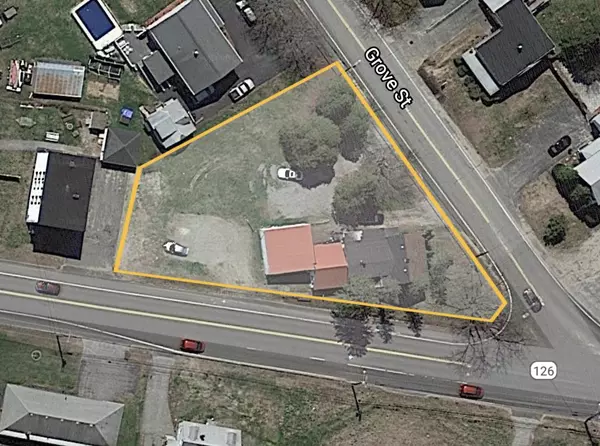 Lewiston, ME 04240,1027 Sabattus ST