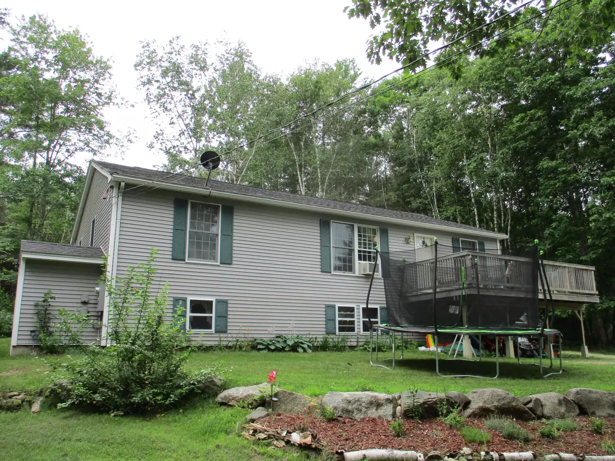 Warren, ME 04864,101 Birch LN