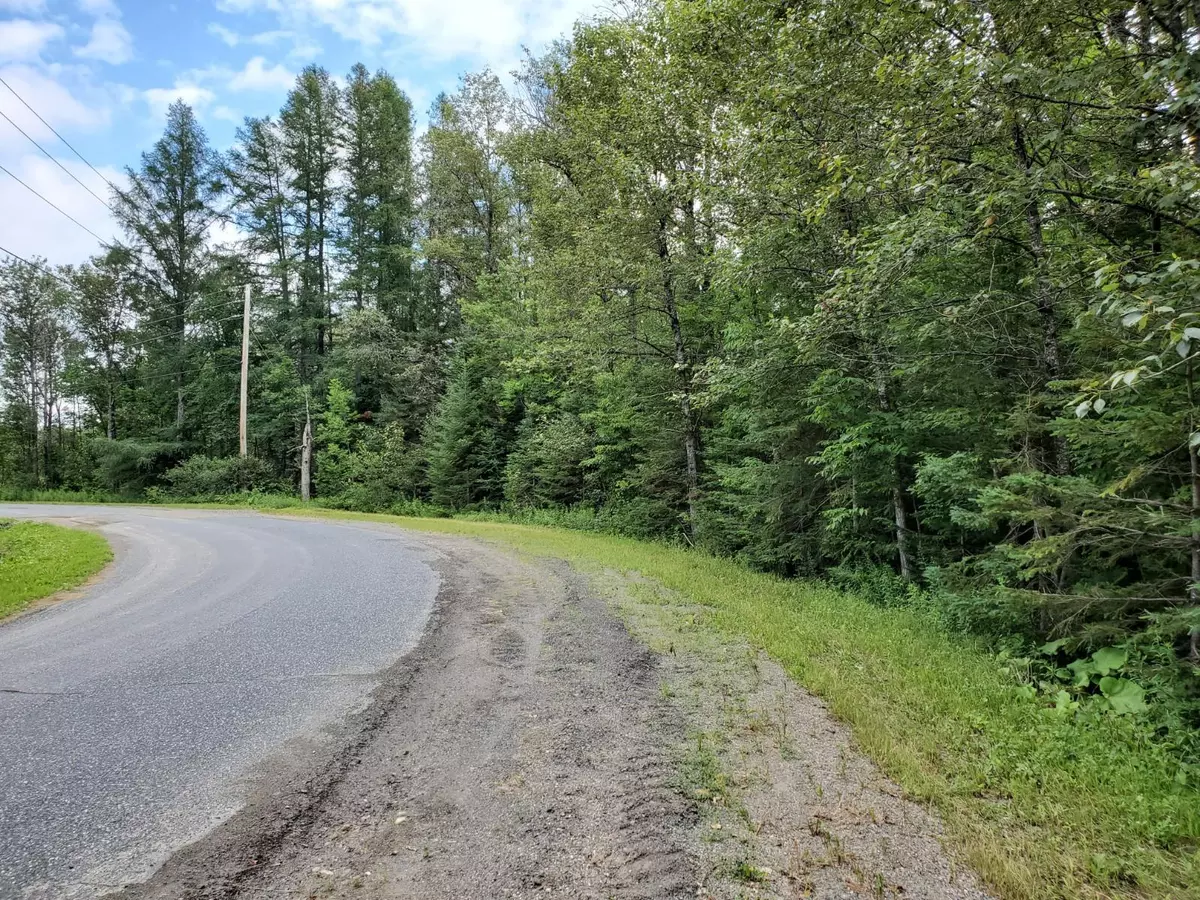 Presque Isle, ME 04769,70 Henderson RD