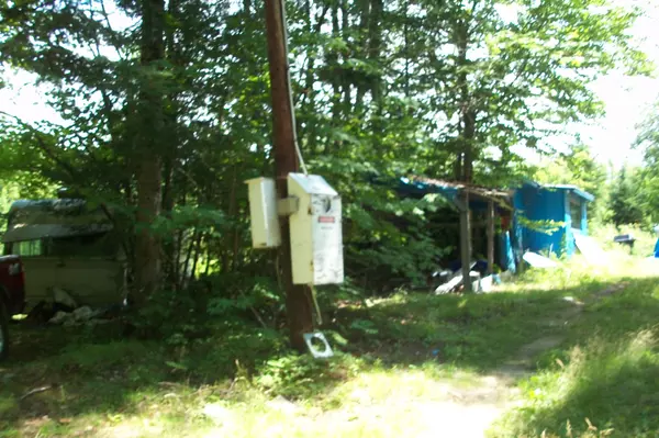 Rangeley Plt, ME 04964,28 Moose RD N