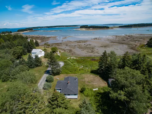 Cranberry Isles, ME 04625,71 The LN