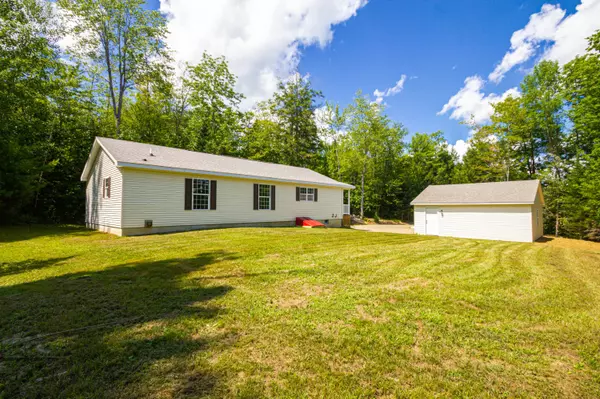 Vassalboro, ME 04989,45 Branstrom RD