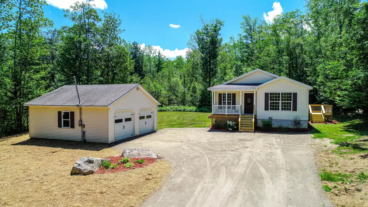 Vassalboro, ME 04989,45 Branstrom RD