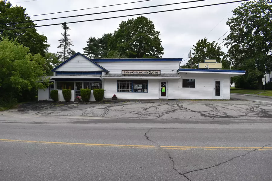 150 Main ST, Winthrop, ME 04364