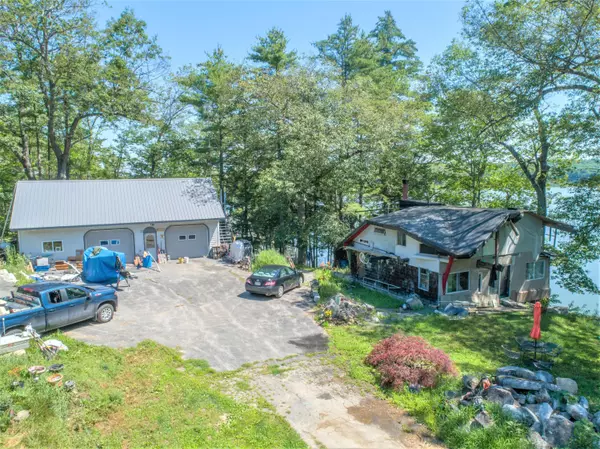 111 Sandy Point RD, Vassalboro, ME 04989