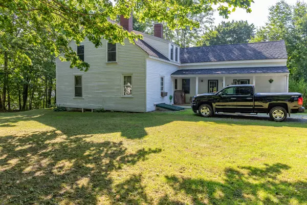 Bucksport, ME 04416,35 Central ST