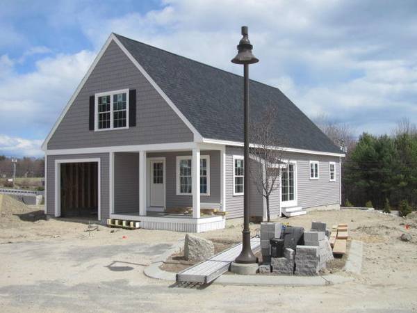 Kennebunk, ME 04043,18 Coastal Woods DR #112