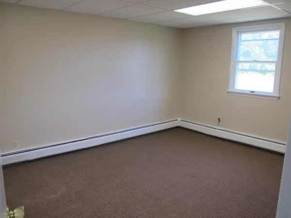 Waterville, ME 04901,100 Pleasant ST