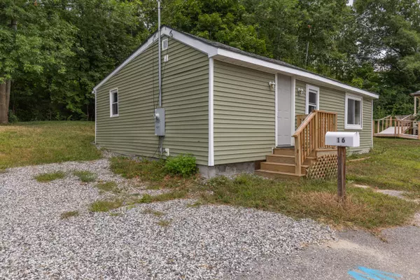 Lewiston, ME 04240,16 Merton BLVD