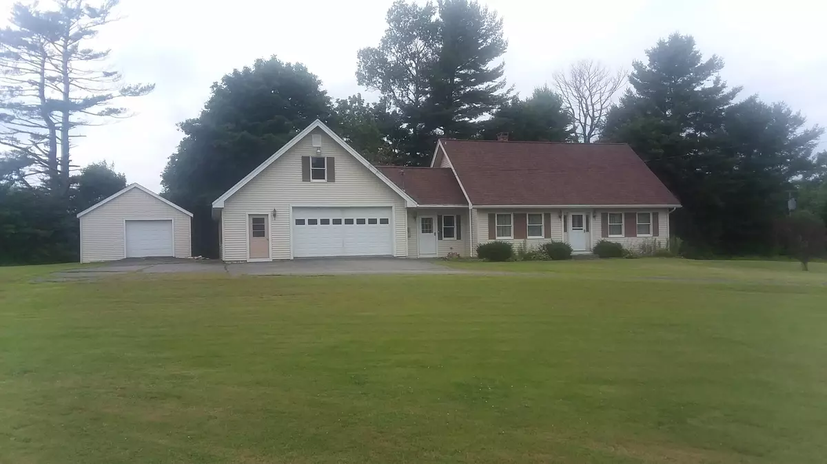 Warren, ME 04864,241 Oyster River RD