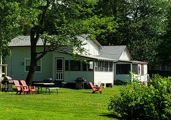 55-69 Turtle Run RD #2, Winthrop, ME 04364