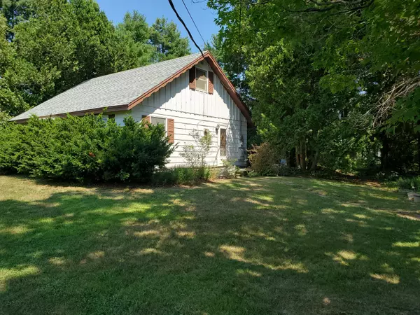 Newport, ME 04953,199 Williams RD