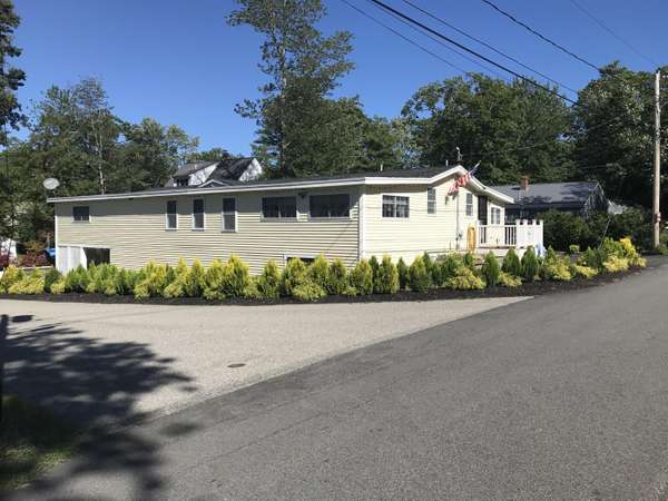 2 Arbutus AVE, Old Orchard Beach, ME 04064