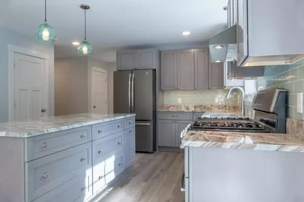 Freeport, ME 04032,70 Wardtown RD