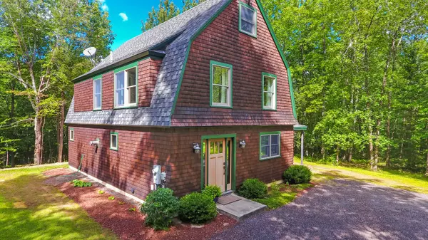 22 Turtle Cove LN, Litchfield, ME 04350