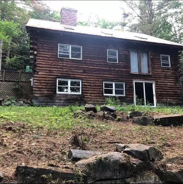 421 Toothaker Pond RD, Phillips, ME 04966