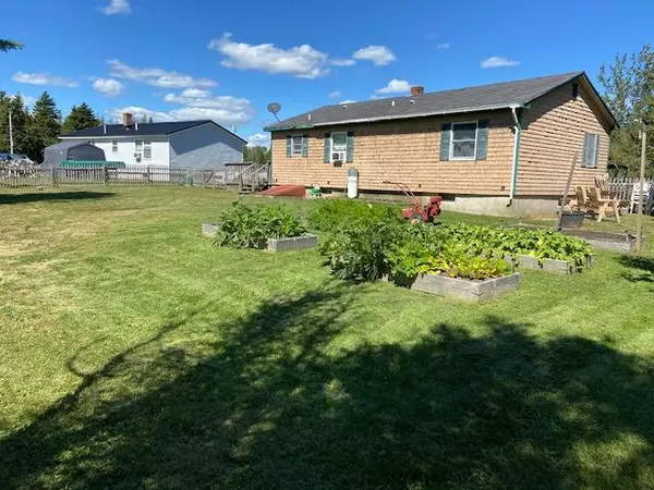 Machias, ME 04654,32 Smithfield DR