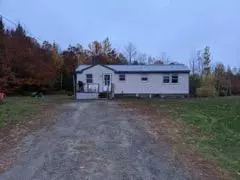 42 Clarke ST, Canaan, ME 04924