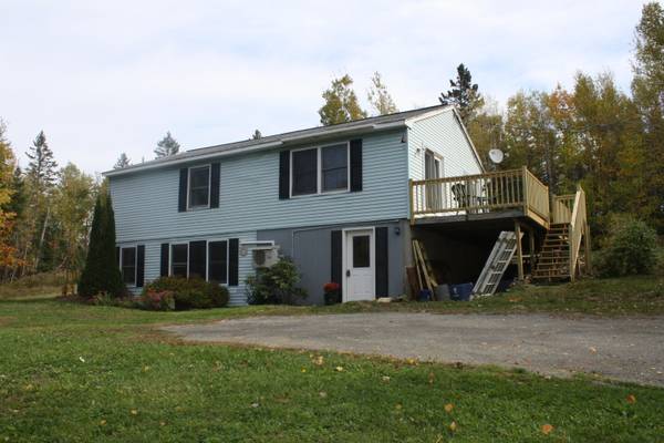 1479 Hudson RD, Glenburn, ME 04401