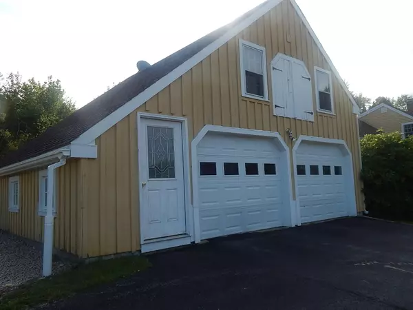 Marshfield, ME 04654,136 Pumpkin Ridge RD