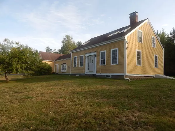 136 Pumpkin Ridge RD, Marshfield, ME 04654