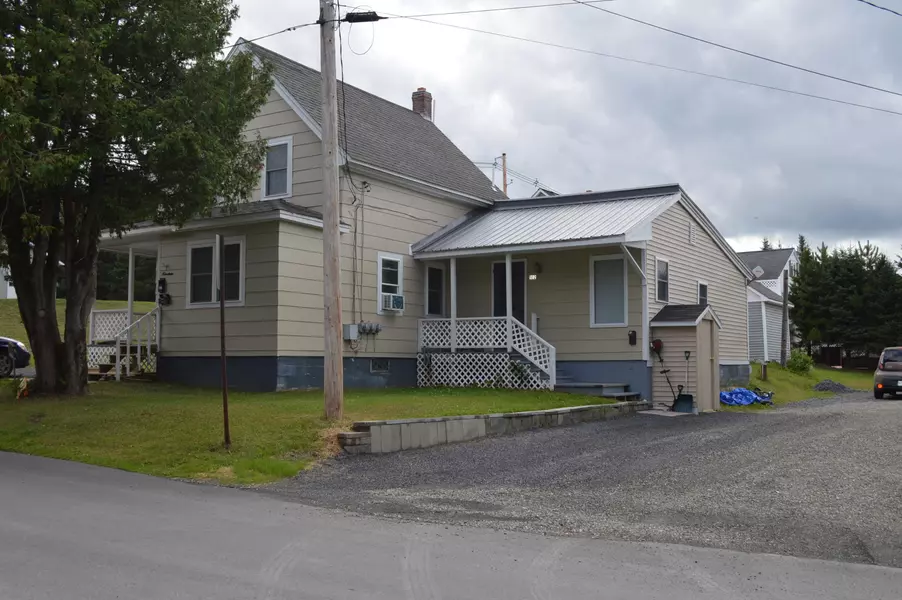 19 St Joseph's ST, Fort Kent, ME 04743