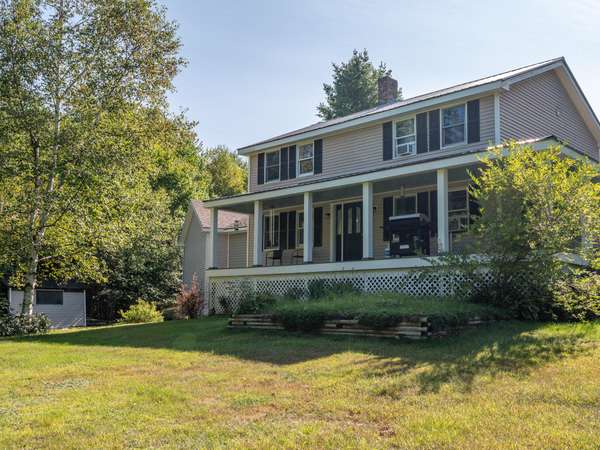 130 High ST, West Paris, ME 04289