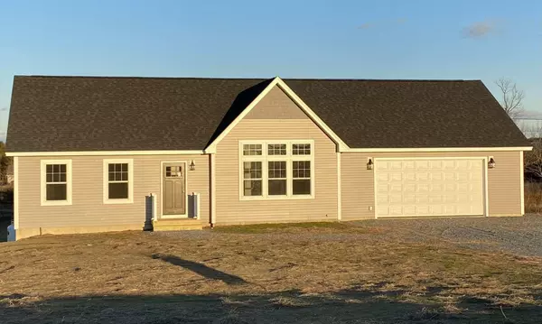 123 Amberside DR, Hermon, ME 04401