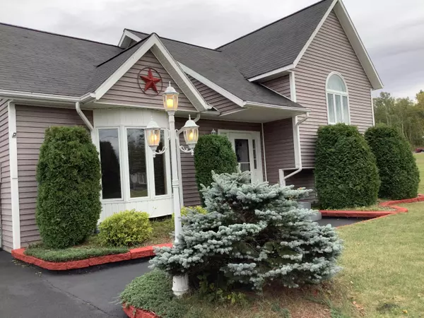 Madawaska, ME 04756,234 Lavoie ST