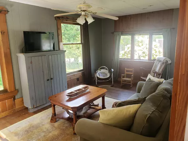 Guilford, ME 04443,43 Hudson AVE