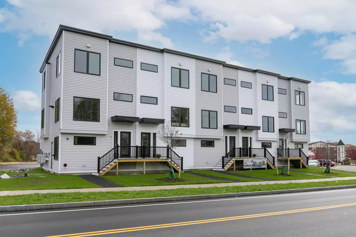South Portland, ME 04106,531 Westbrook ST #3