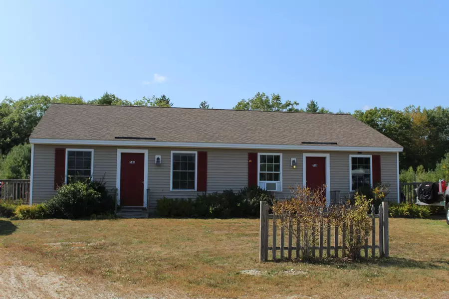 74 Fernald RD, Freeport, ME 04032