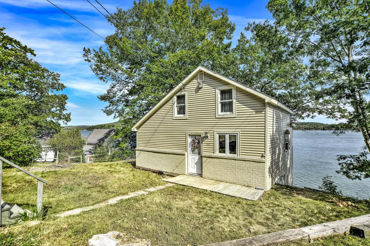 Sabattus, ME 04280,113 Shore DR