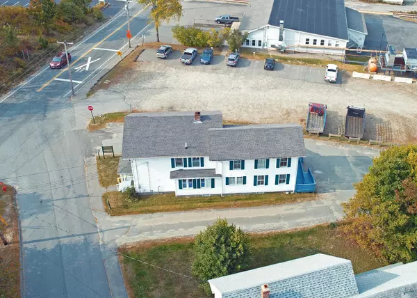 Ellsworth, ME 04605,4 Union Street