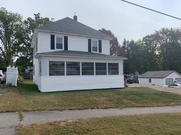 35 Birch ST, East Millinocket, ME 04430