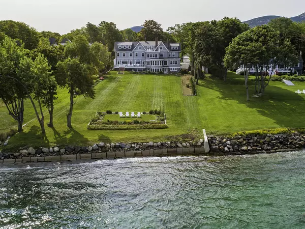 Bar Harbor, ME 04609,123 West ST