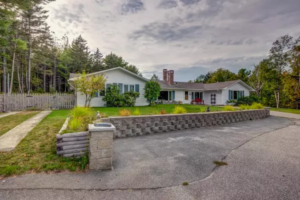 Southwest Harbor, ME 04679,4 Freeman Ridge RD