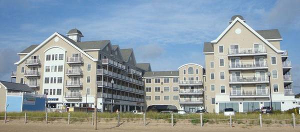 1 East Grand AVE #509, Old Orchard Beach, ME 04064