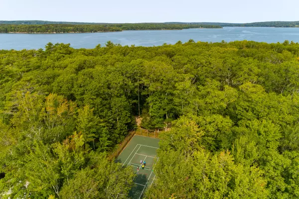 Waldoboro, ME 04572,91 Ice Pond RD #2C