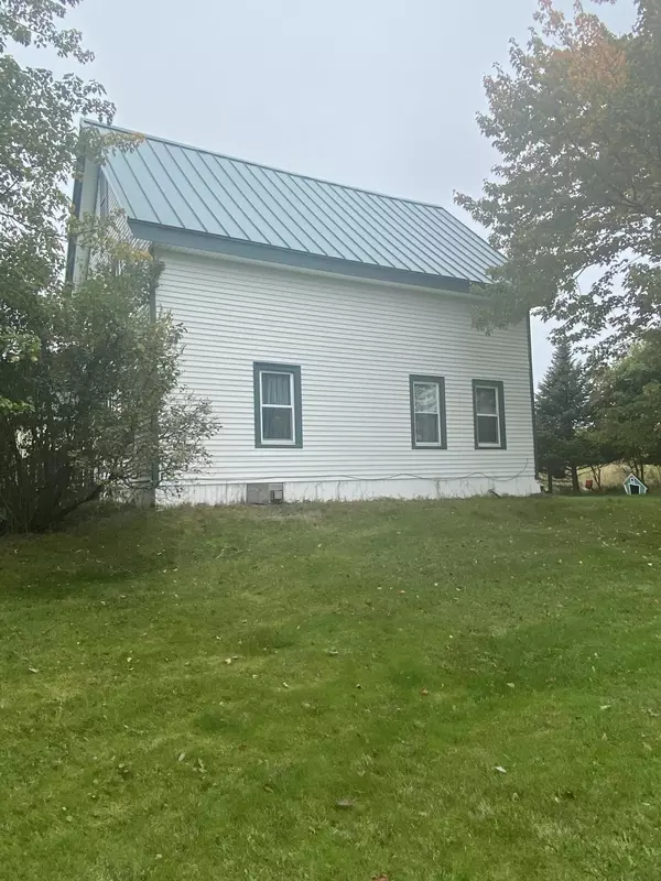 Machias, ME 04654,149 Court ST