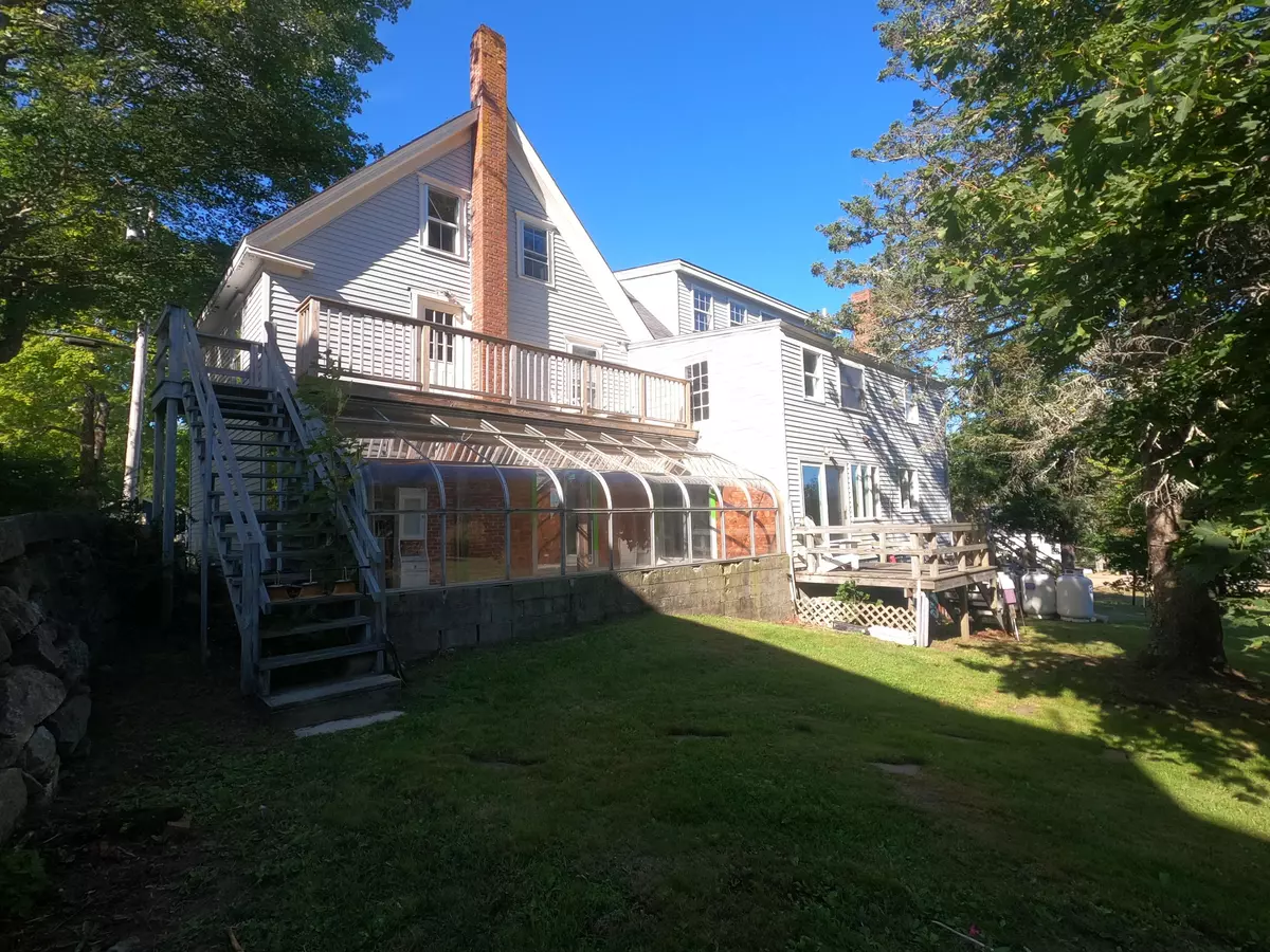 Saint George, ME 04860,102 Main ST