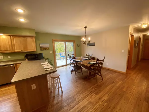 Ellsworth, ME 04605,28 Alexis RD