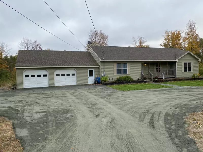 28 Alexis RD, Ellsworth, ME 04605