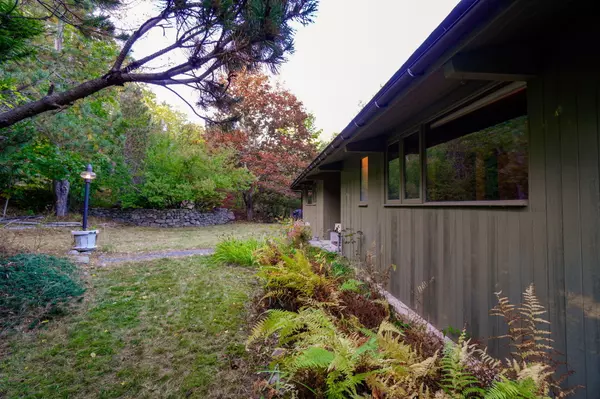 Sedgwick, ME 04676,90 North Sedgwick RD