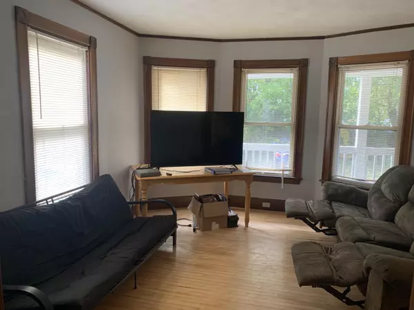 Waterville, ME 04901,3 Elm TER