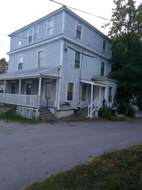 Waterville, ME 04901,4 Spring PL