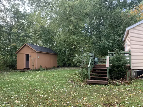 Milford, ME 04461,5 Greenfield RD